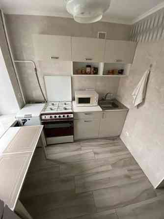 Оренда Квартира 2-кімнатна, 5/6 поверх на ул. Джона Маккейна, 9 Kiev