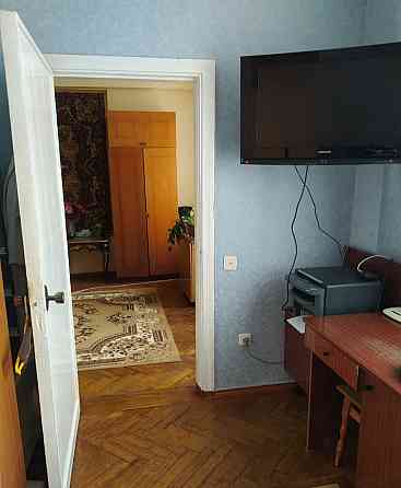 Продаж 4к Квартира 104 кв.м пл. Перемоги Zhytomyr