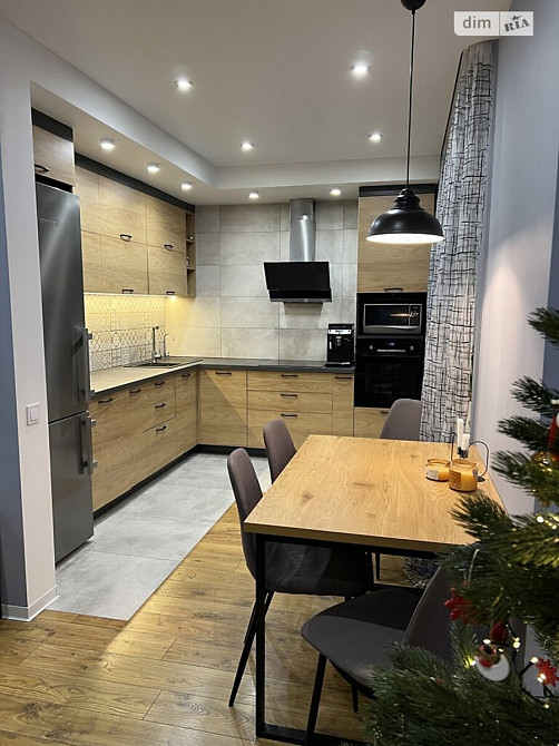 Продаж Квартира 3-кімнатна, 9/27 поверх на Вишняківська, 4 Київ - фото 1