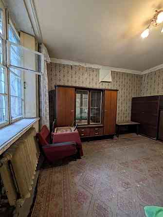 Продаж Квартира 1-кімнатна, 1/5 поверх на Володимира Антоновича вул., 56 Днепр