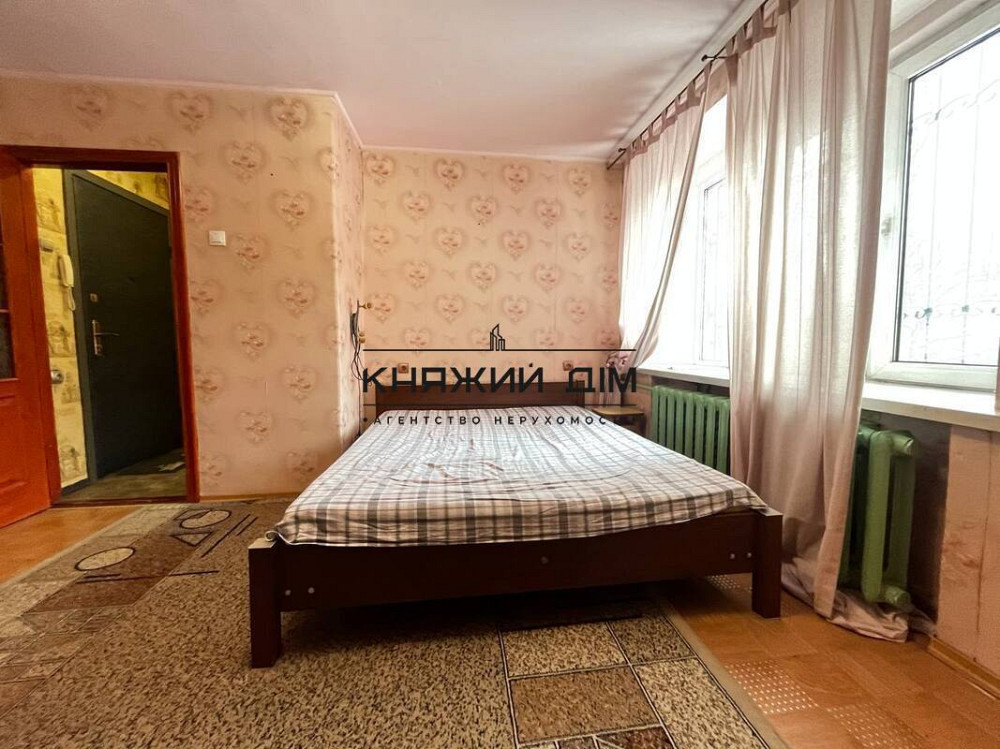 Продаж Квартира 1-кімнатна, 1/9 поверх на Телиги Елены ул. Київ - фото 1