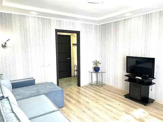 Оренда Квартира 2-кімнатна, 6/9 поверх на вул.Оболонська, 25 Київ