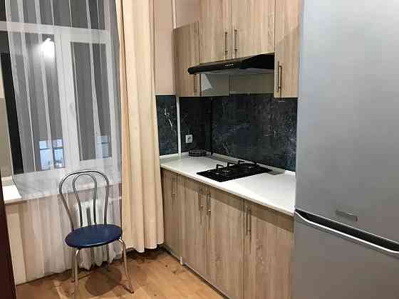 Оренда Квартира 2-кімнатна, 4/5 поверх на вул. Студентська, 11 Киев