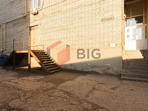 Сдаётся  площадь 240 кв.м 1-й этаж Львов Залізнична вулиця Львов - изображение 10