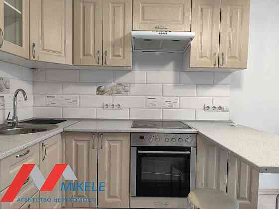 Оренда Квартира 1-кімнатна, 6/10 поверх на Радужна Київ