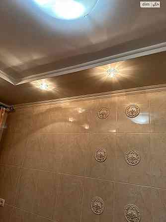 Оренда Квартира 3-кімнатна, 3/9 поверх на Юрія Шевельова, 49/20 Киев