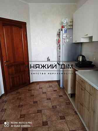 Оренда Квартира 1-кімнатна, 5/9 поверх на вул. Зелена 