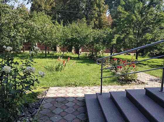 Продаж 3-поверховий Будинок з ділянкою 10 сот 345 кв.м 7+ кімн. на Велика Бердичівська Zhytomyr