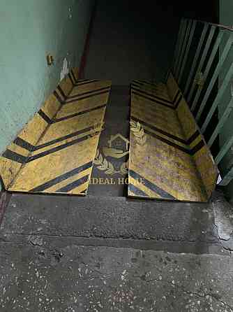 Продам квартиру Київ, Прирічна вул. Kiev