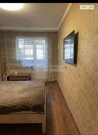 Продаж Квартира 3-кімнатна, 6/9 поверх на вул. Салтівське Kharkiv