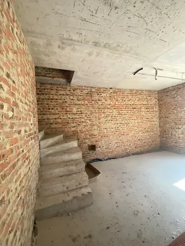 Продаж 2-поверховий   120 кв.м 4 кімн. на Кулика і Гудачека (Макарова) вулиця Рівне - фото 9