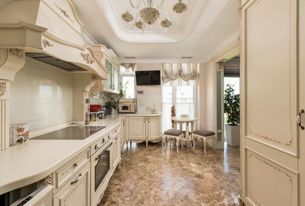 Продаж Квартира 4-кімнатна, 9/11 поверх на Регенераторна вул., д. 4 Київ - фото 1