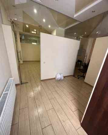 Оренда офісне приміщення на Французский б-р, 22 поверх - 1/22 Одеса