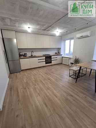 Продаж Квартира 3-кімнатна, 9/9 поверх на Яновського 77, 77 Кропивницький