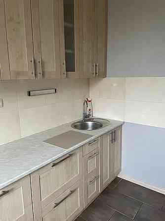 Оренда Квартира 1-кімнатна, 2/2 поверх на Садова, 53 Kiev