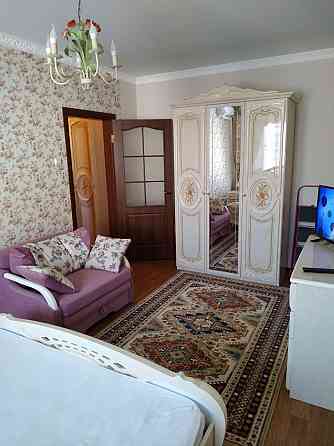 Оренда Квартира 1-кімнатна на Софії Русової вул, 3 Киев