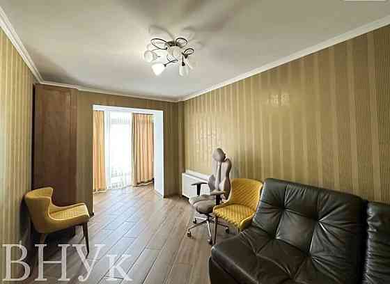 Продаж Квартира 4-кімнатна, 8/9 поверх на Миколайчука Вінниця