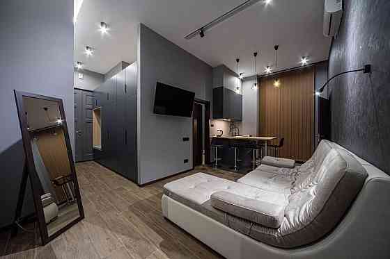 Оренда Квартира 2-кімнатна, 4/5 поверх на вул. Хмельницького Богдана L'viv