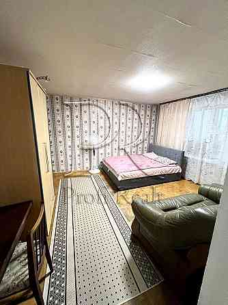 Оренда Квартира 2-кімнатна, 15/18 поверх на вул. Дніпровська набережна, 13 Kiev