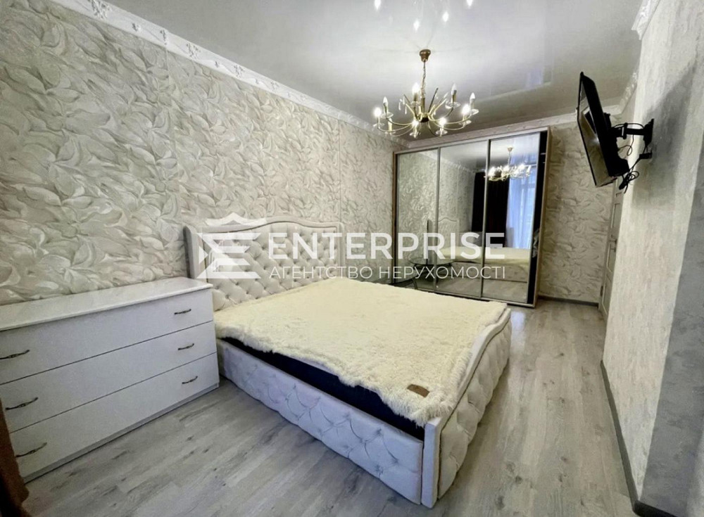 Продаж Квартира 3-кімнатна, 22/26 поверх на вул. Драгоманова Київ - фото 16