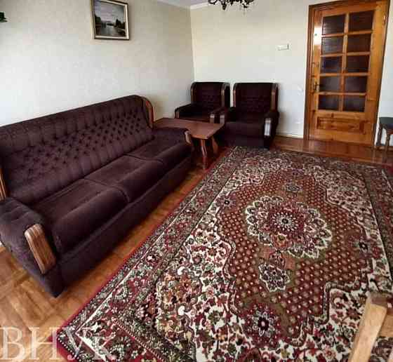 Продаж Квартира 5-кімнатна, 6/9 поверх на Заболотного Вінниця