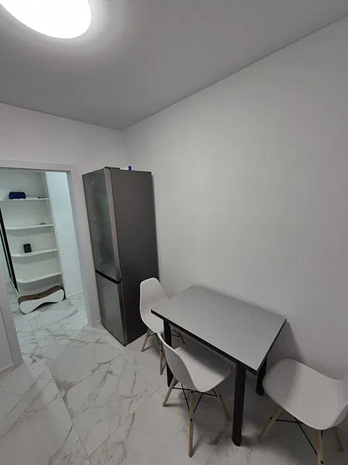 Продаж Квартира 2-кімнатна, 5/5 поверх на Теплична вул., 56  - фото 2