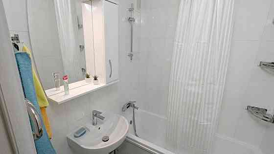 Оренда Квартира 1-кімнатна, 10/12 поверх на ул. Академика Заболотного, 74 Київ