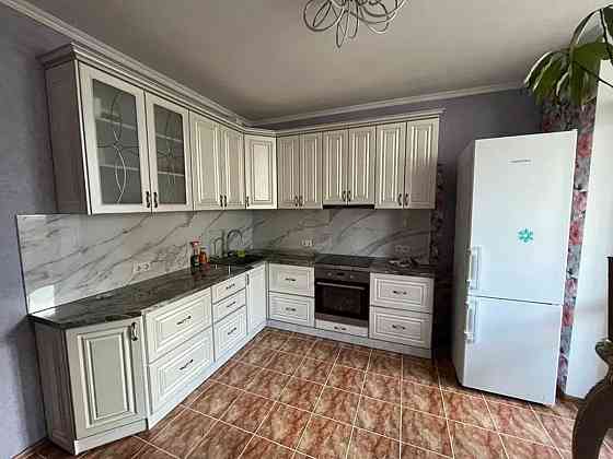 Оренда Квартира 1-кімнатна, 17/24 поверх на Пчілки, 2а Київ