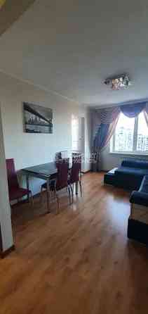 Оренда Квартира 3-кімнатна, 11/12 поверх на вул. Владислава Зубенка Харків