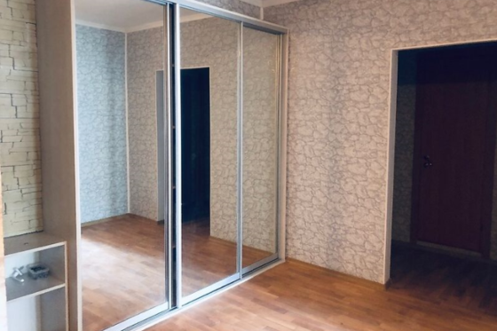 Оренда Квартира 3-кімнатна на пр. Петра Григоренко, 12 Kiev