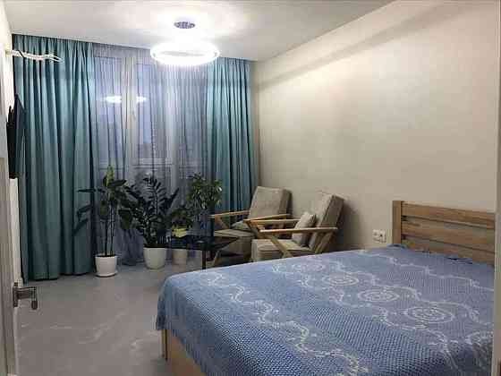 Оренда Квартира 1-кімнатна, 4/25 поверх на Сімї Кульженків, 37 Київ