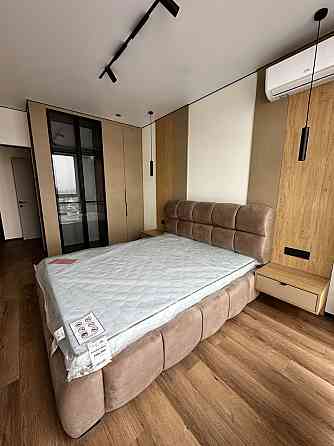 Продаж Квартира 1-кімнатна, 9/25 поверх на Причальна вул., д. 10 Київ