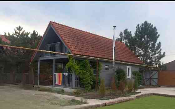 Дом-дача в с. Маяки, на берегу реки - первая линия. Маяки (Біляївський район)