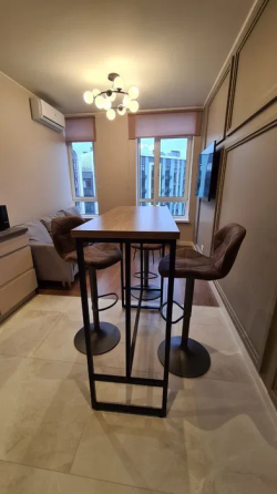 Продаж Квартира 1-кімнатна, 7/8 поверх на вул.Тадея Рильского, 3 Київ