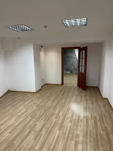 Продажа    на Філармонії площа Черновцы - изображение 10