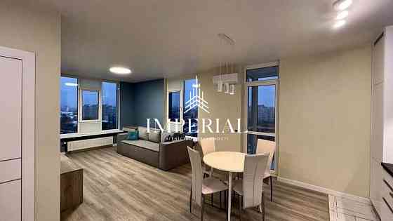 Оренда 2к Квартира 53 кв.м Комарова Космонавта вул. Киев