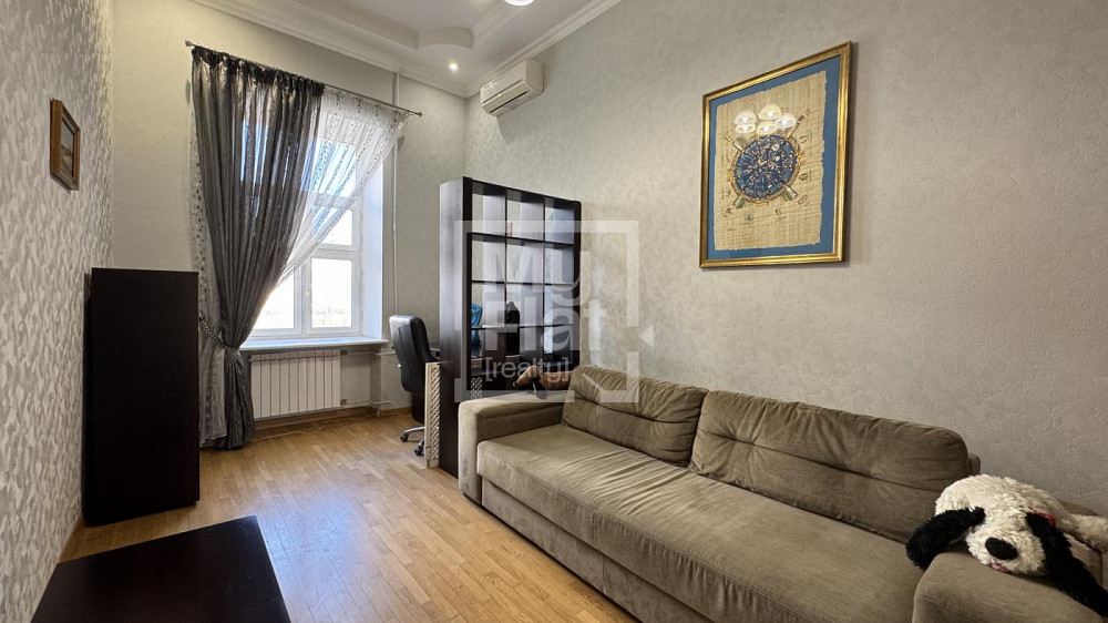 Оренда Квартира 4-кімнатна, 4/5 поверх на вул. Хмельницького Богдана Kiev - photo 9