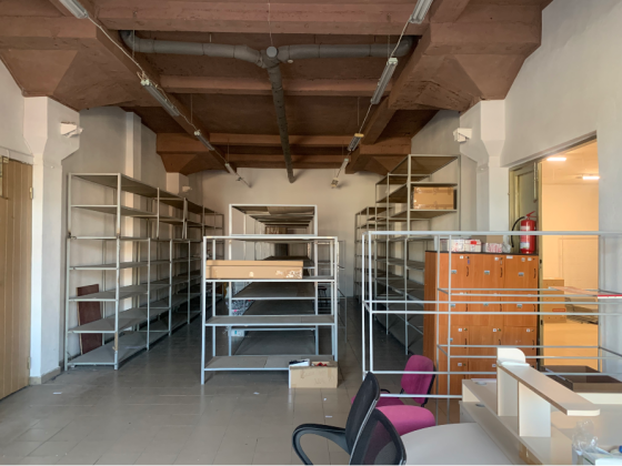 Здається Торгово-офісний центр площа 700 кв.м 2-й поверх Львів Промислова 50/52 Львів