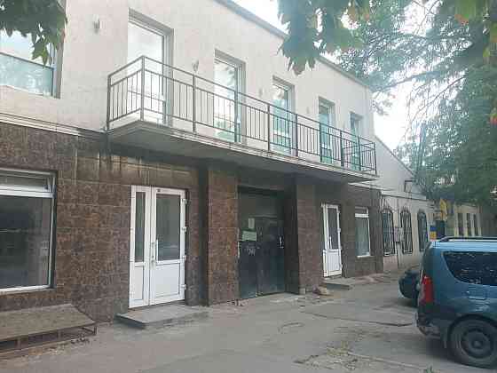 Продаж комерційне приміщення на ул. Прохоровская, 53 приміщень - 8, поверх - 1 Одеса