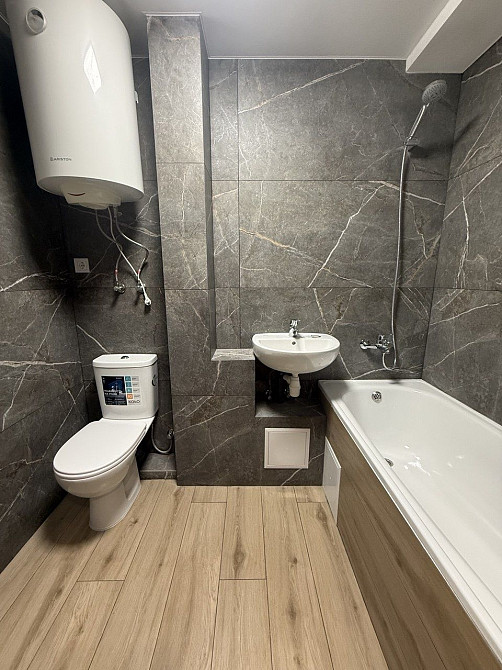 Продаж Квартира 3-кімнатна, 5/5 поверх на Воскресенський вул., д. 15А Kiev - photo 13