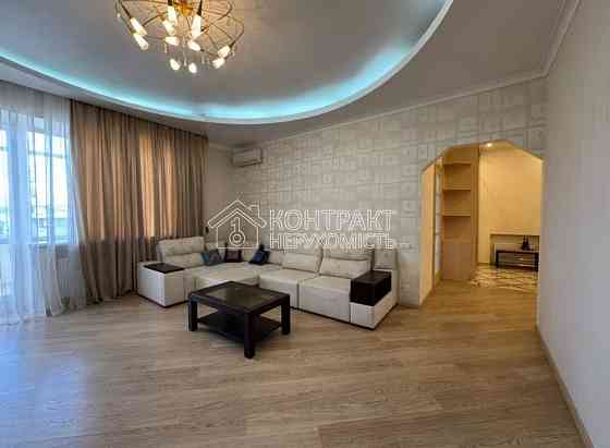 Продаж Квартира 3-кімнатна, 5/10 поверх на вул. Лермонтовська Харків