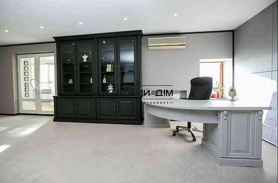 Оренда офісне приміщення на Клиническая ул. поверх - 12/24 Київ