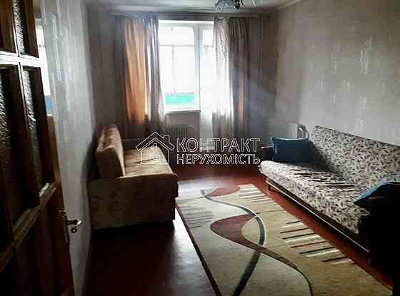 Продаж Квартира 3-кімнатна, 4/9 поверх на вул. Метростроителей Kharkiv