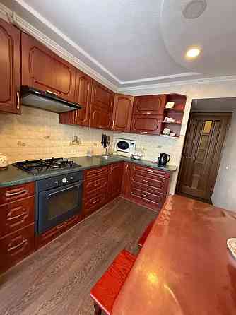 Продаж Квартира 3-кімнатна, 7/9 поверх на Ковалевской С. ул., 88 Днепр