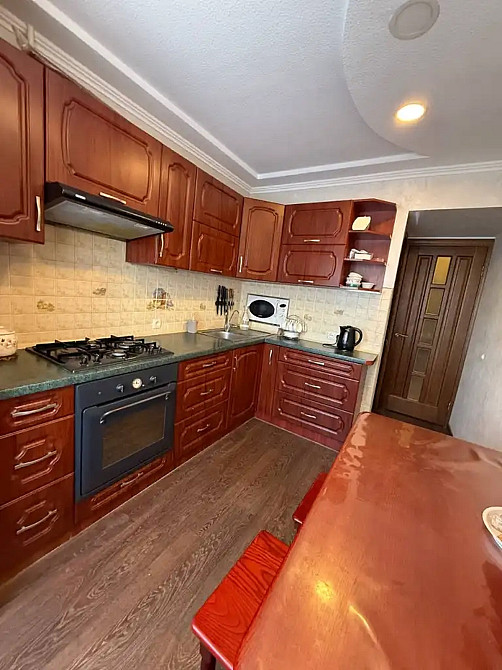 Продаж Квартира 3-кімнатна, 7/9 поверх на Ковалевской С. ул., 88 Dnipro - photo 2