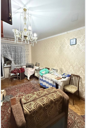 Продаж Квартира 1-кімнатна на ул. Героев обороны Одессы (ул. Героев Сталинграда), 64 Одеса