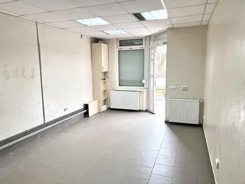 Продаж  площа 55 кв.м 1-й поверх на Злуки проспект 5А Тернопіль - фото 9