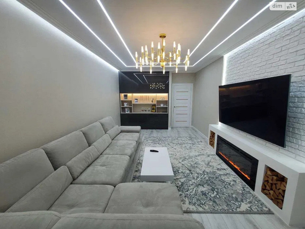 Продаж Квартира 3-кімнатна, 11/23 поверх на Максимовича Михайла вул., д. 3г Kiev - photo 1