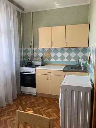 Оренда Квартира 1-кімнатна, 5/9 поверх на Барського, 7А Киев