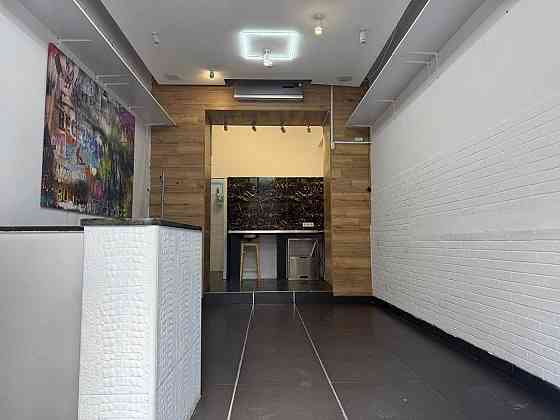 Продаж приміщення вільного призначення на вул. Грушевського Михайла приміщень - 3, поверх - 1/3 Львів